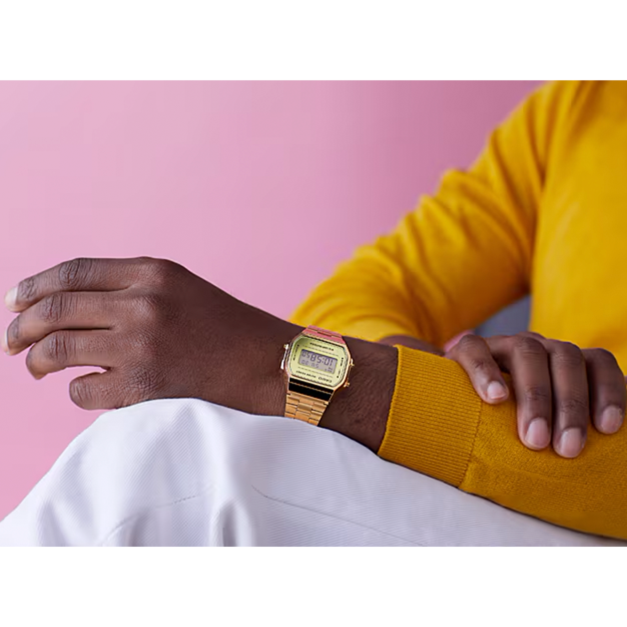 Reloj Digital Casio A‑168WEGM‑9DF Dorado