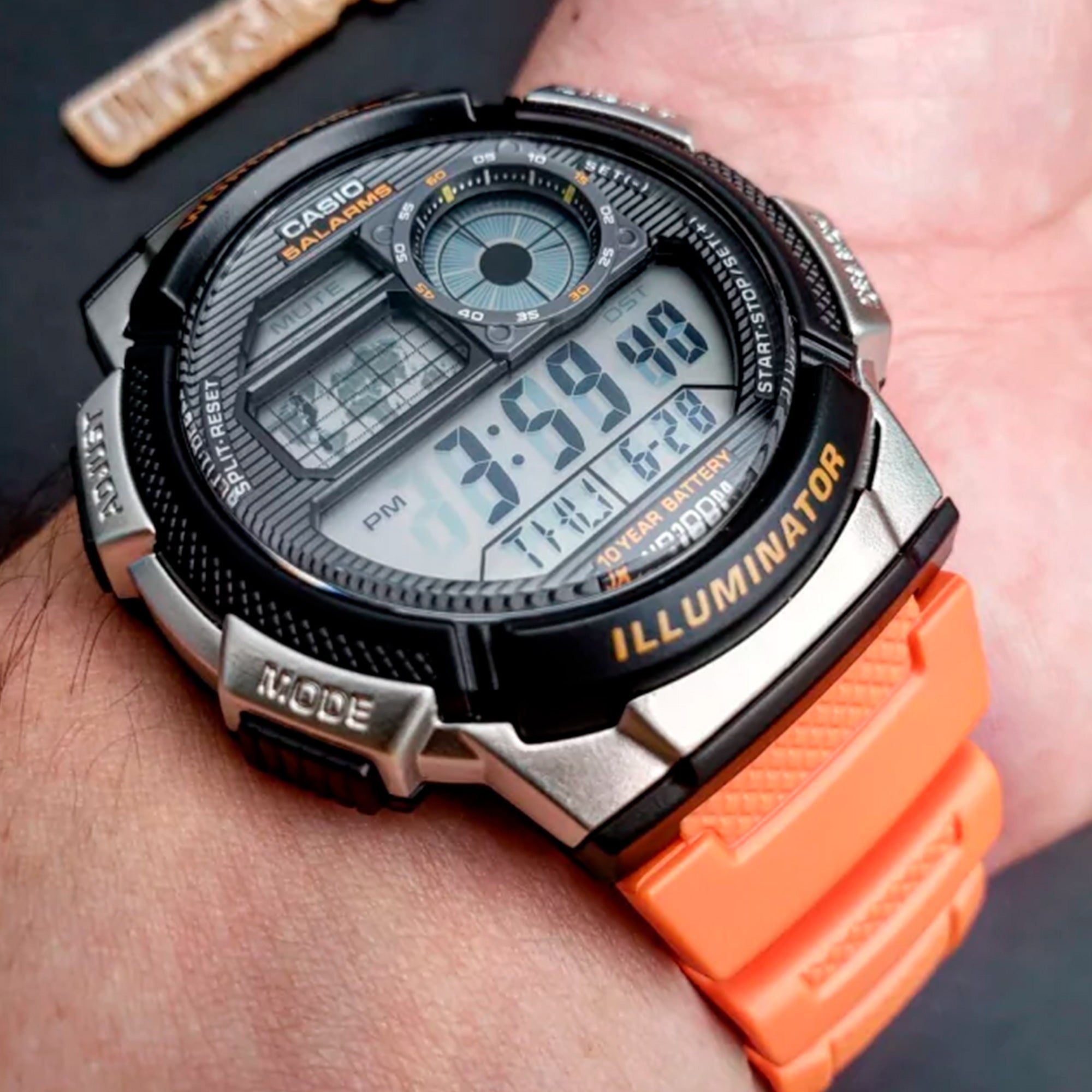 Reloj Casio AE‑1000W‑4BV – Digital World Time